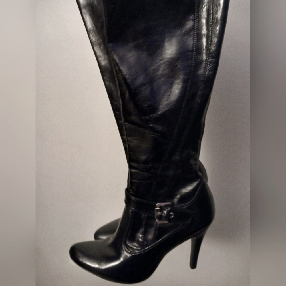 Black high rise Marc fisher boots size 6.5